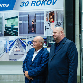 Zväčšiť fotografiu - Veže pre jedno z najbezpečnejších vozidiel pechoty vznikajú v beluši - TSK_KOVAL hala (17 of 35)